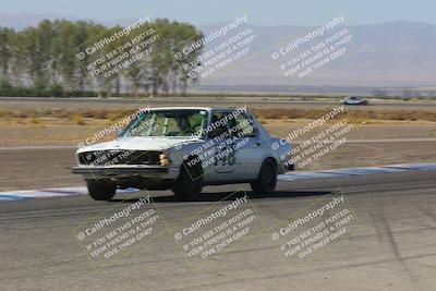 media/Oct-01-2022-24 Hours of Lemons (Sat) [[0fb1f7cfb1]]/10am (Front Straight)/